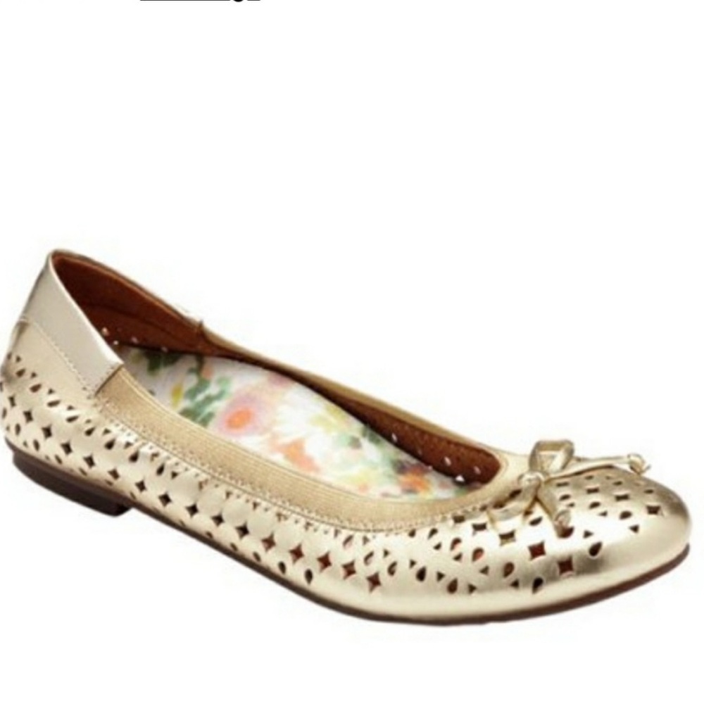 Vionic spark surin flats metallic gold laser cut‎ ballet flats